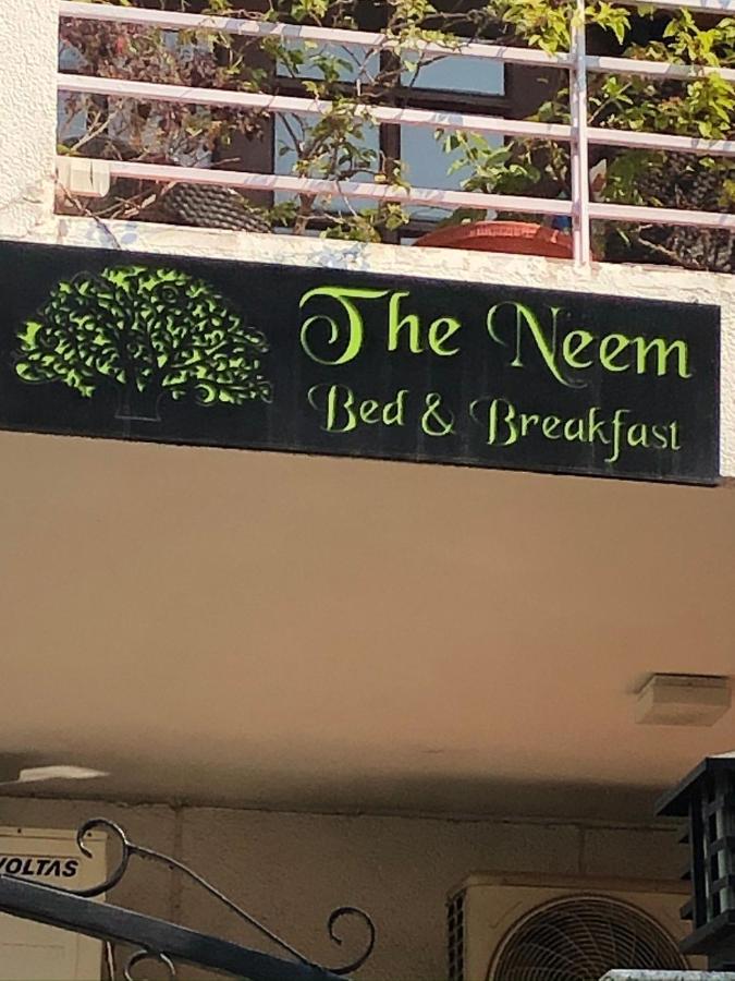 The Neem Bed & Breakfast New Delhi Exterior photo